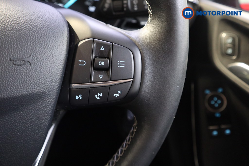 Ford Fiesta Zetec Manual Petrol Hatchback - Stock Number (1563554) - 4th supplementary image
