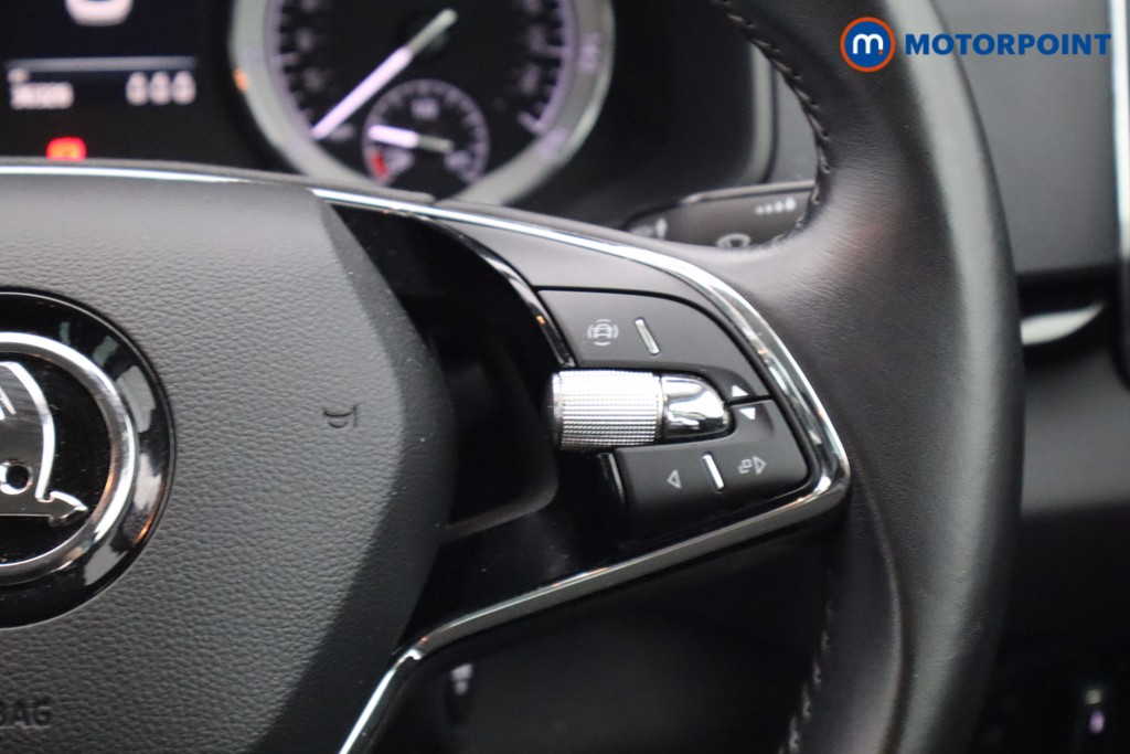Skoda Karoq Se L Manual Petrol SUV - Stock Number (1563625) - 5th supplementary image