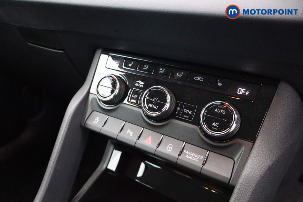 Skoda Karoq Se L Manual Petrol SUV - Stock Number (1563625) - 10th supplementary image