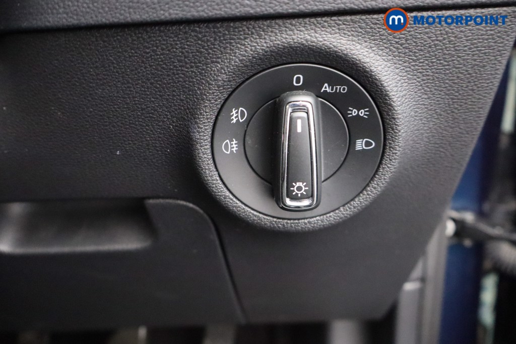 Skoda Karoq Se L Manual Petrol SUV - Stock Number (1563625) - 13th supplementary image