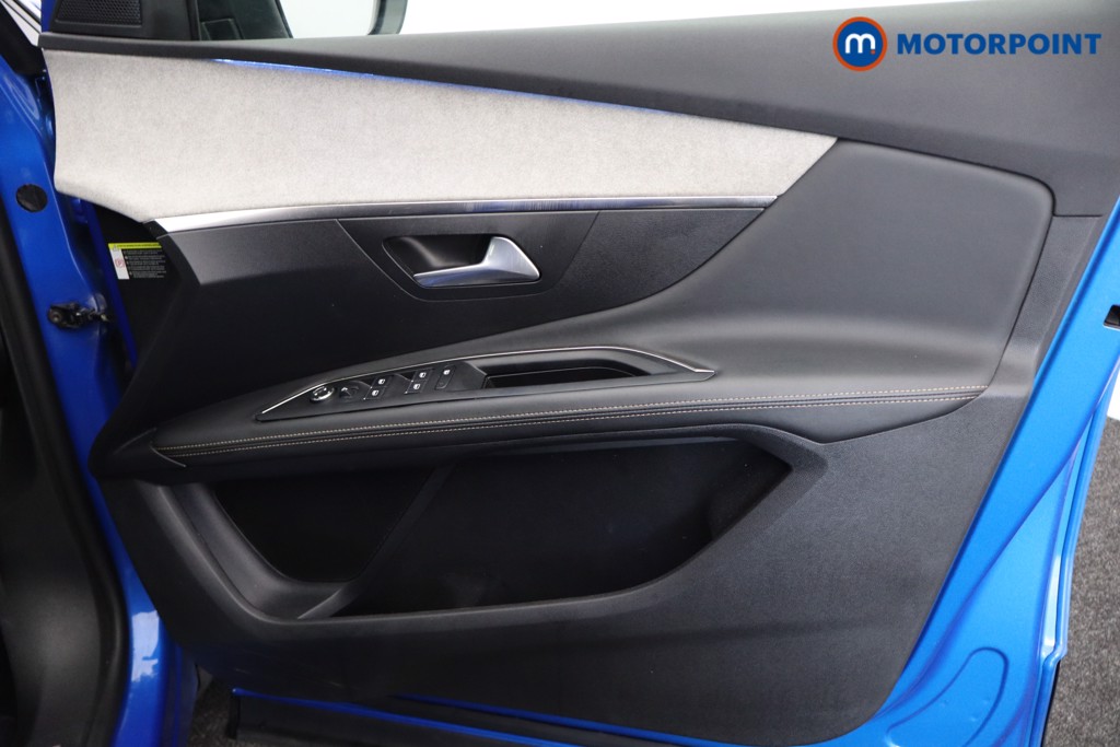 Peugeot 3008 GT Manual Diesel SUV - Stock Number (1563779) - 20th supplementary image