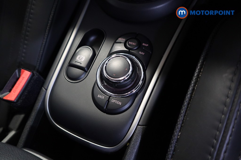 Mini Countryman Cooper S E Exclusive Automatic Petrol Plug-In Hybrid SUV - Stock Number (1563936) - 9th supplementary image