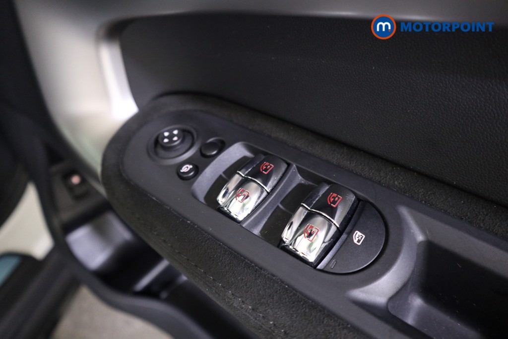 Mini Countryman Cooper S E Exclusive Automatic Petrol Plug-In Hybrid SUV - Stock Number (1563936) - 12th supplementary image
