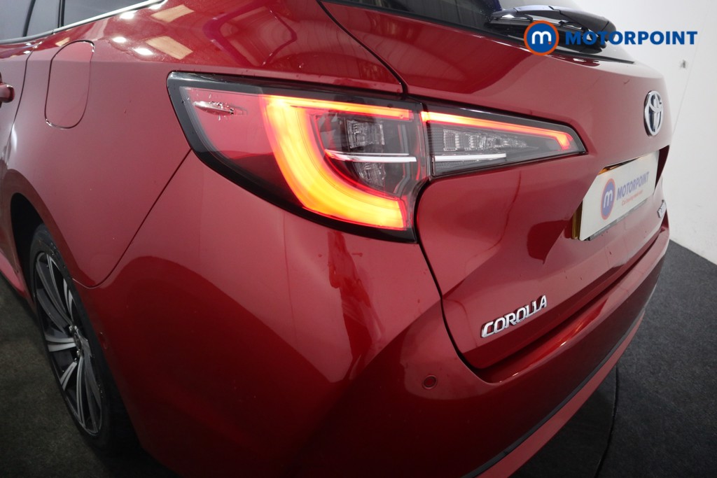 Toyota Corolla Design Automatic Petrol-Electric Hybrid Estate - Stock Number (1563978) - 20th supplementary image