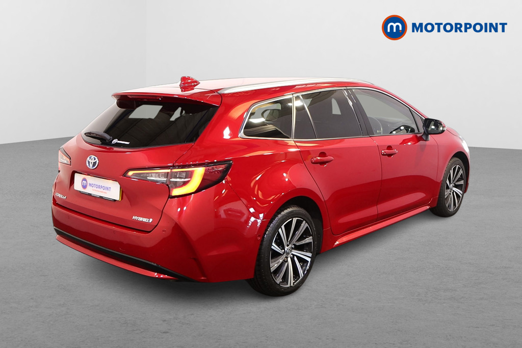 Toyota Corolla Design Automatic Petrol-Electric Hybrid Estate - Stock Number (1563978) - Drivers side rear corner