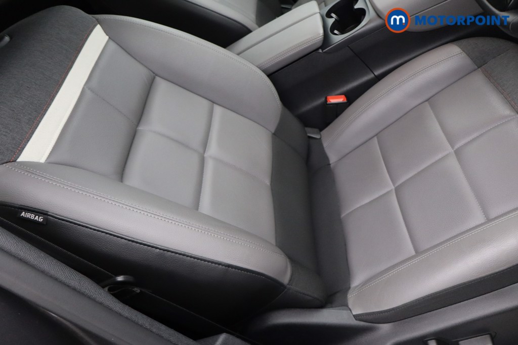 Citroen C5 Aircross Flair Automatic Diesel SUV - Stock Number (1564004) - 15th supplementary image