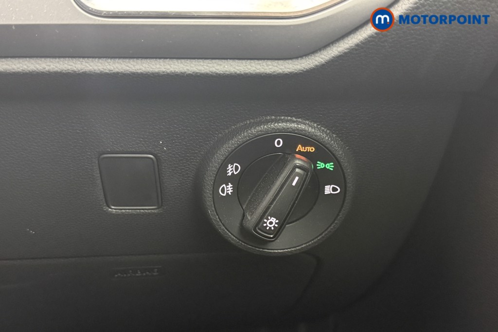 Seat Ateca FR Automatic Petrol SUV - Stock Number (1564443) - 12th supplementary image