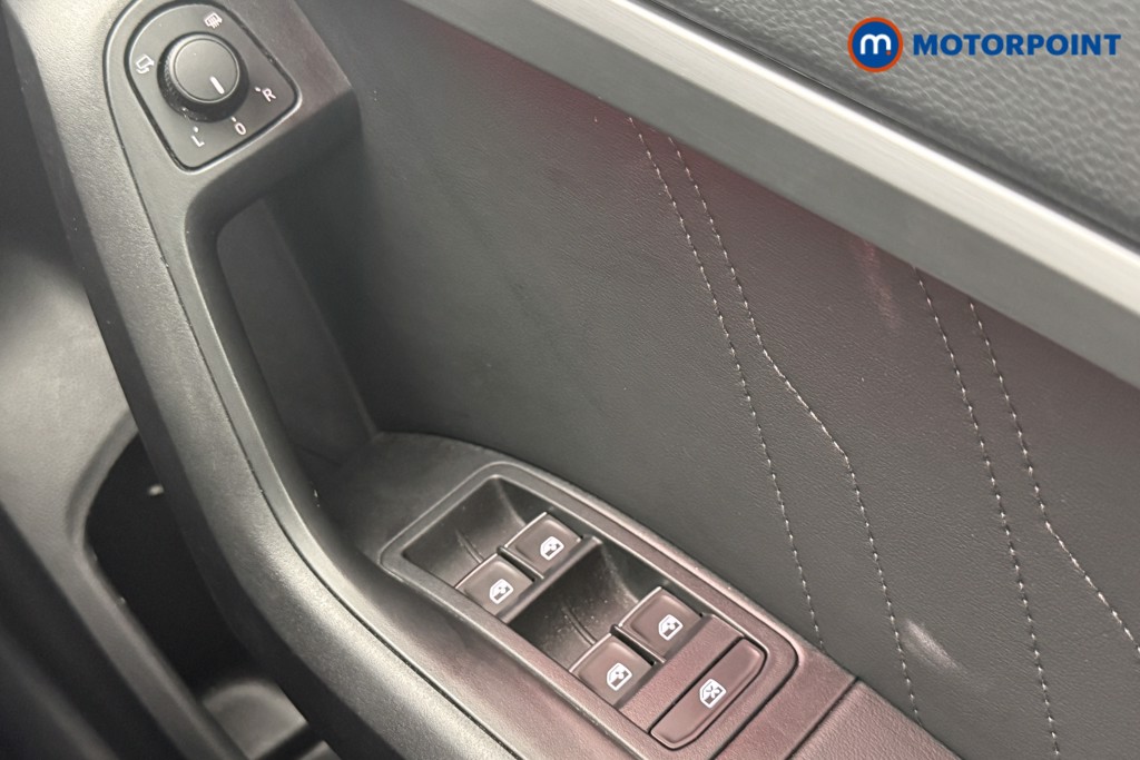Seat Ateca FR Automatic Petrol SUV - Stock Number (1564443) - 13th supplementary image