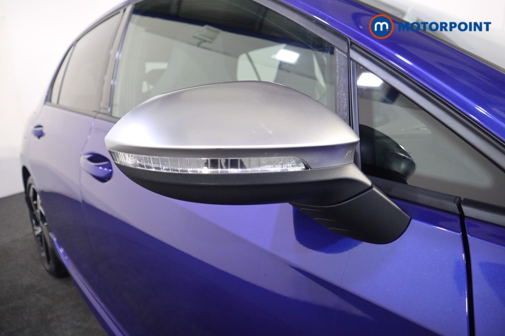 Volkswagen Golf R Automatic Petrol Hatchback - Stock Number (1564606) - 22nd supplementary image