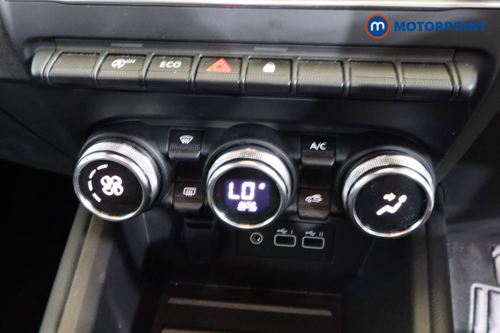Renault Clio Evolution Manual Petrol Hatchback - Stock Number (1564693) - 10th supplementary image