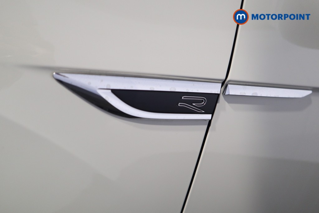 Volkswagen T-Roc R-Line Automatic Petrol SUV - Stock Number (1565023) - 24th supplementary image