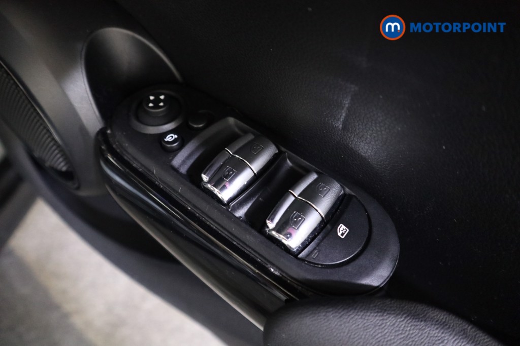 Mini Hatchback Cooper Classic Automatic Petrol Hatchback - Stock Number (1565024) - 10th supplementary image
