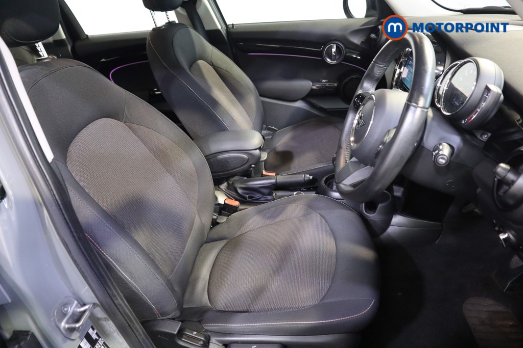 Mini Hatchback Cooper Classic Automatic Petrol Hatchback - Stock Number (1565024) - 12th supplementary image