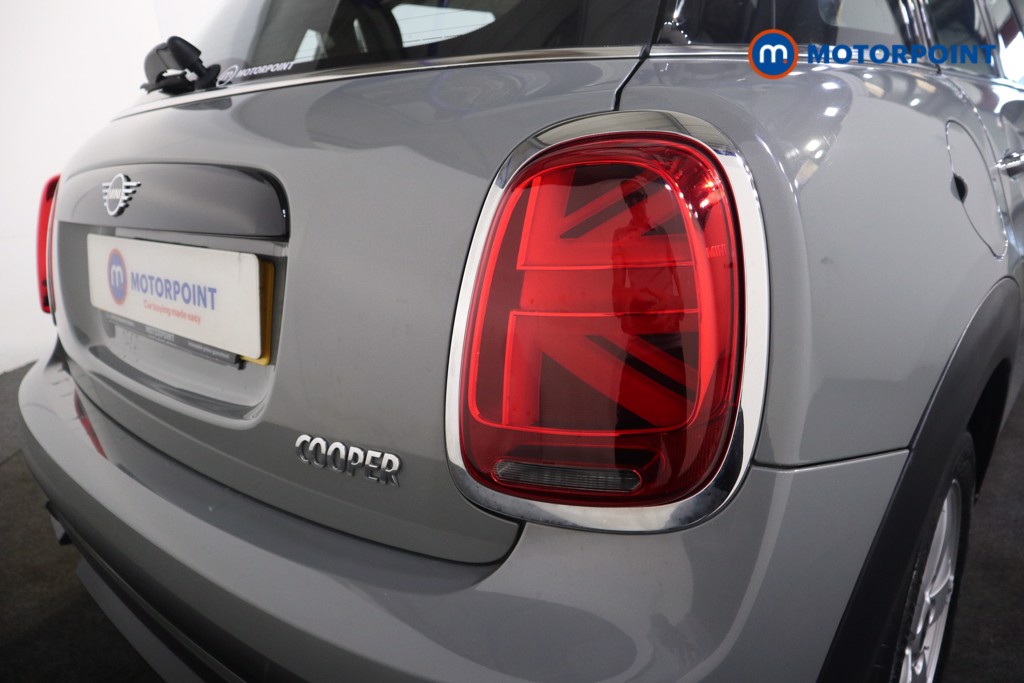 Mini Hatchback Cooper Classic Automatic Petrol Hatchback - Stock Number (1565024) - 20th supplementary image