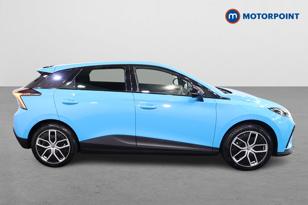 Mg Motor Uk MG4 Trophy Automatic Electric SUV - Stock Number (1565030) - Drivers side