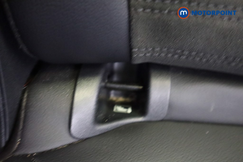 Ford Kuga St-Line X Edition Manual Petrol SUV - Stock Number (1565064) - 28th supplementary image