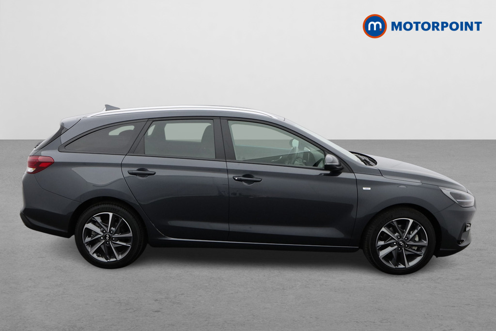 Hyundai I30 Premium Automatic Petrol Estate - Stock Number (1565198) - Drivers side