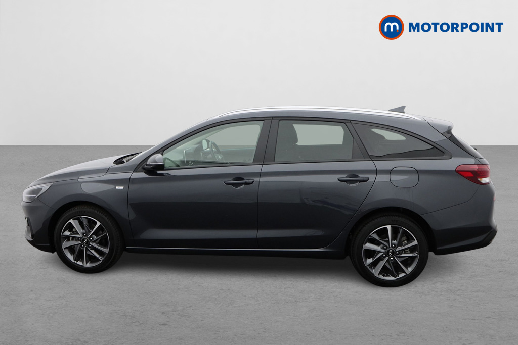 Hyundai I30 Premium Automatic Petrol Estate - Stock Number (1565198) - Passenger side
