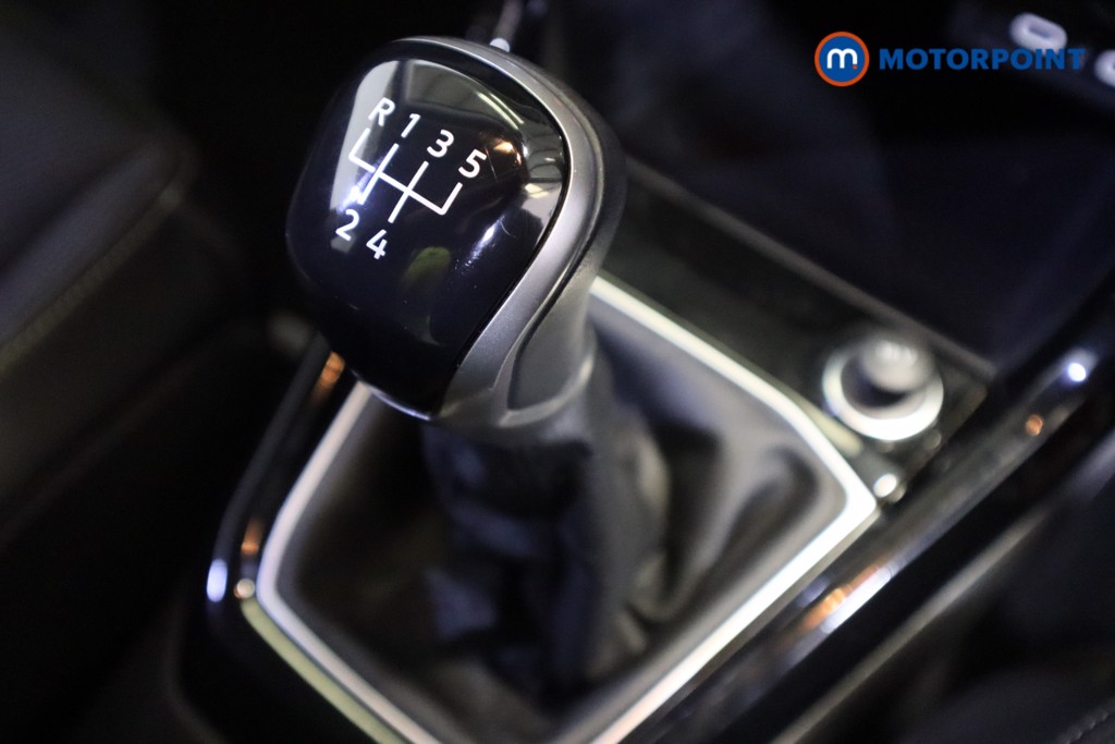Volkswagen T-Cross Black Edition Manual Petrol SUV - Stock Number (1565444) - 5th supplementary image