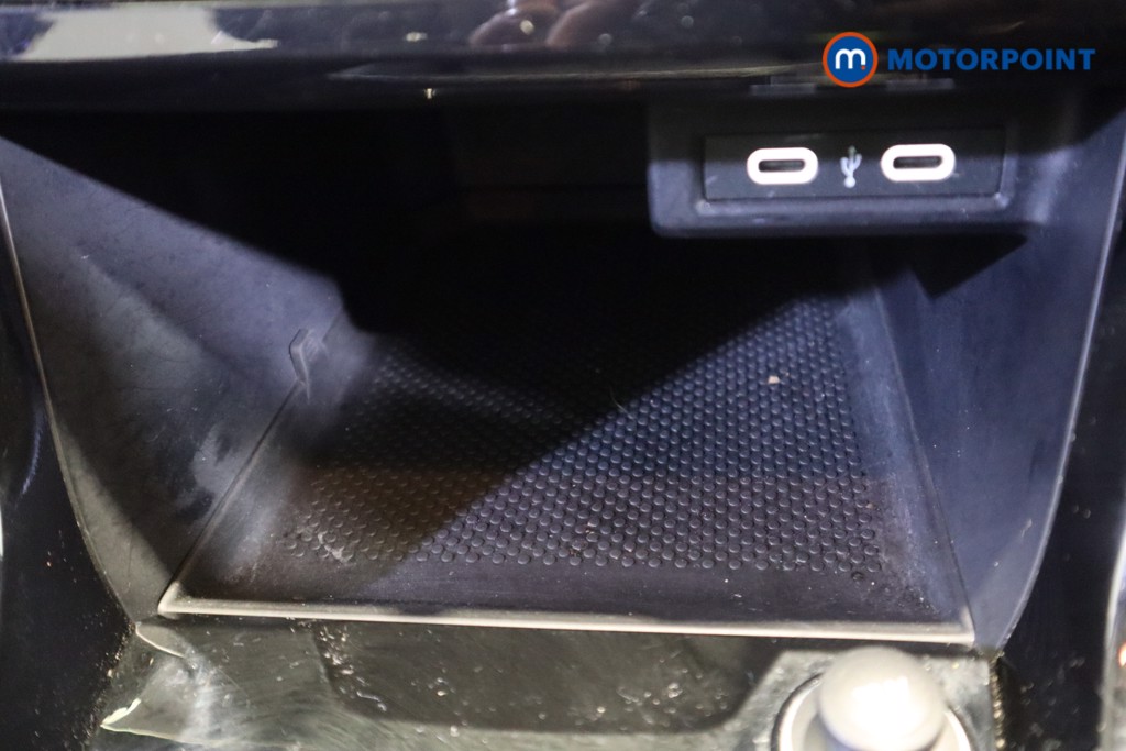 Volkswagen T-Cross Black Edition Manual Petrol SUV - Stock Number (1565444) - 20th supplementary image