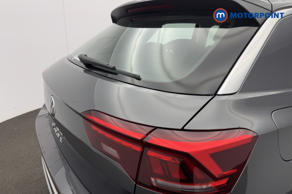 Volkswagen T-Roc Life Automatic Petrol SUV - Stock Number (1565587) - 23rd supplementary image