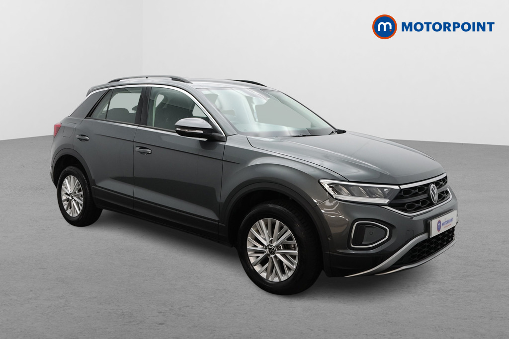 Volkswagen T-Roc Life Automatic Petrol SUV - Stock Number (1565587) - Drivers side front corner