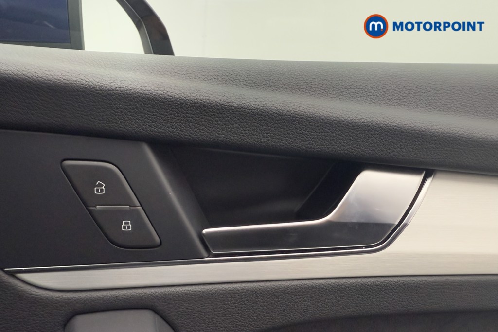 Audi Q5 S Line Automatic Diesel SUV - Stock Number (1565603) - 16th supplementary image
