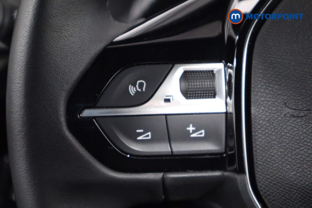 Peugeot 2008 Active Manual Petrol SUV - Stock Number (1565942) - 7th supplementary image