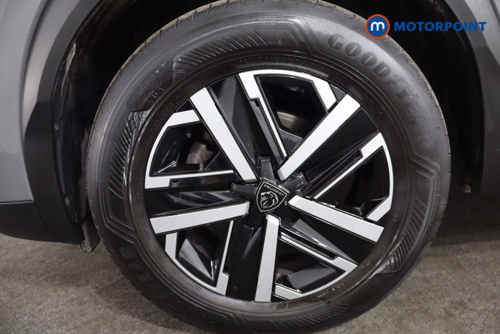 Peugeot 2008 Active Manual Petrol SUV - Stock Number (1565942) - 11th supplementary image