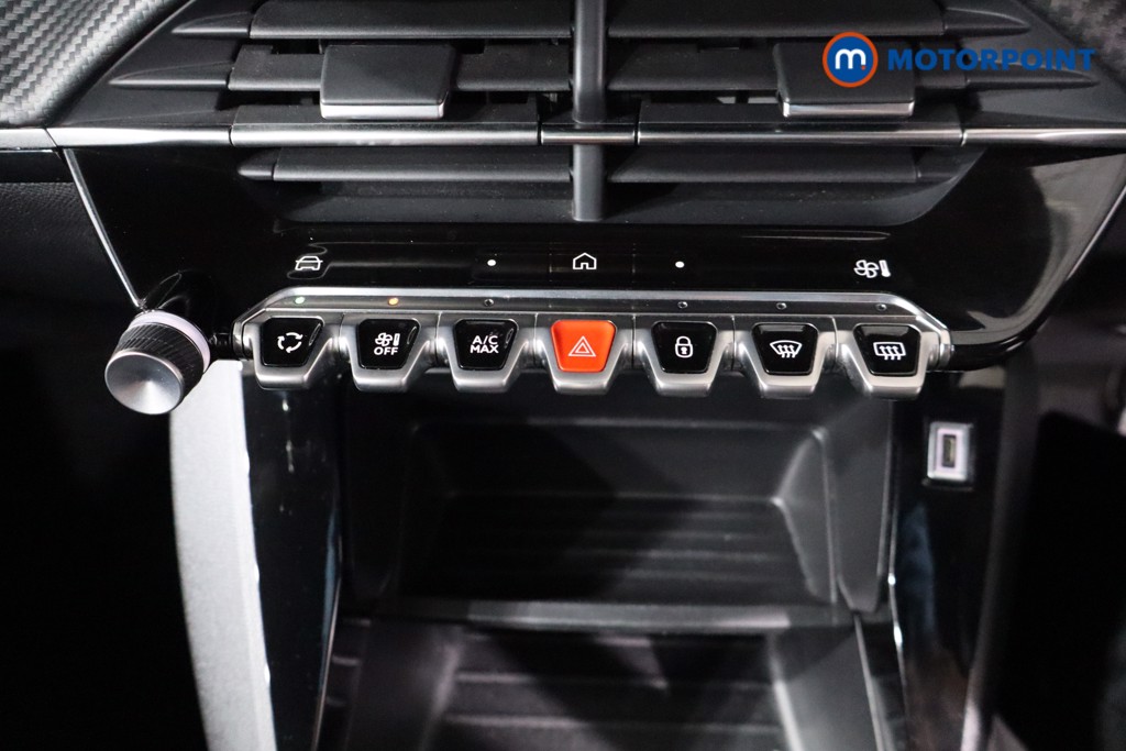 Peugeot 2008 Active Manual Petrol SUV - Stock Number (1565942) - 19th supplementary image