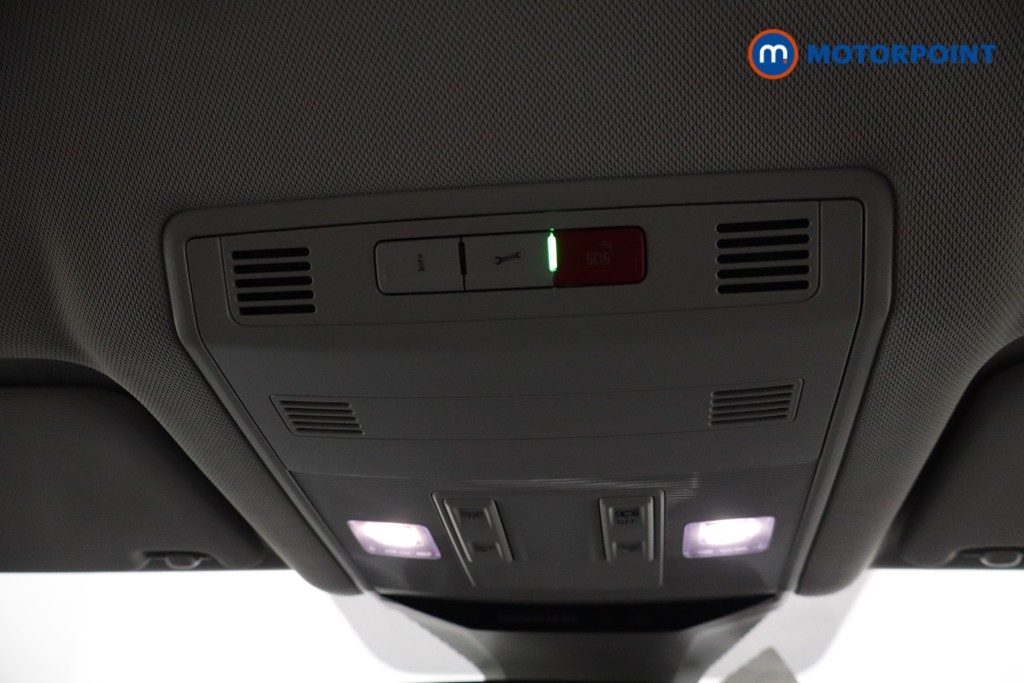 Volkswagen T-Roc Style Manual Petrol SUV - Stock Number (1566027) - 23rd supplementary image