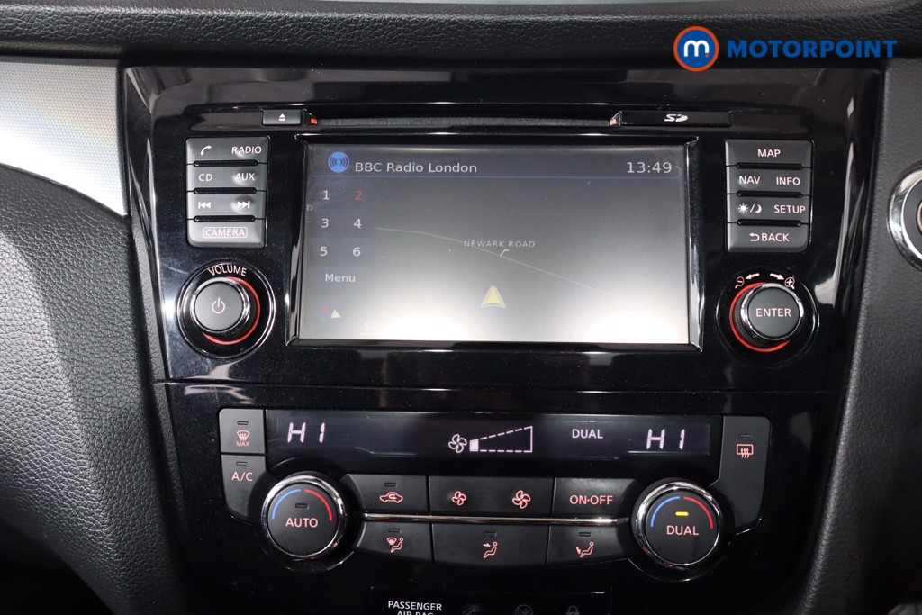 Nissan Qashqai N-Connecta Manual Petrol SUV - Stock Number (1559585) - 2nd supplementary image