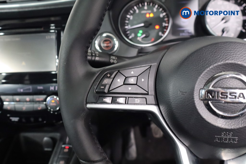 Nissan Qashqai N-Connecta Manual Petrol SUV - Stock Number (1559585) - 7th supplementary image