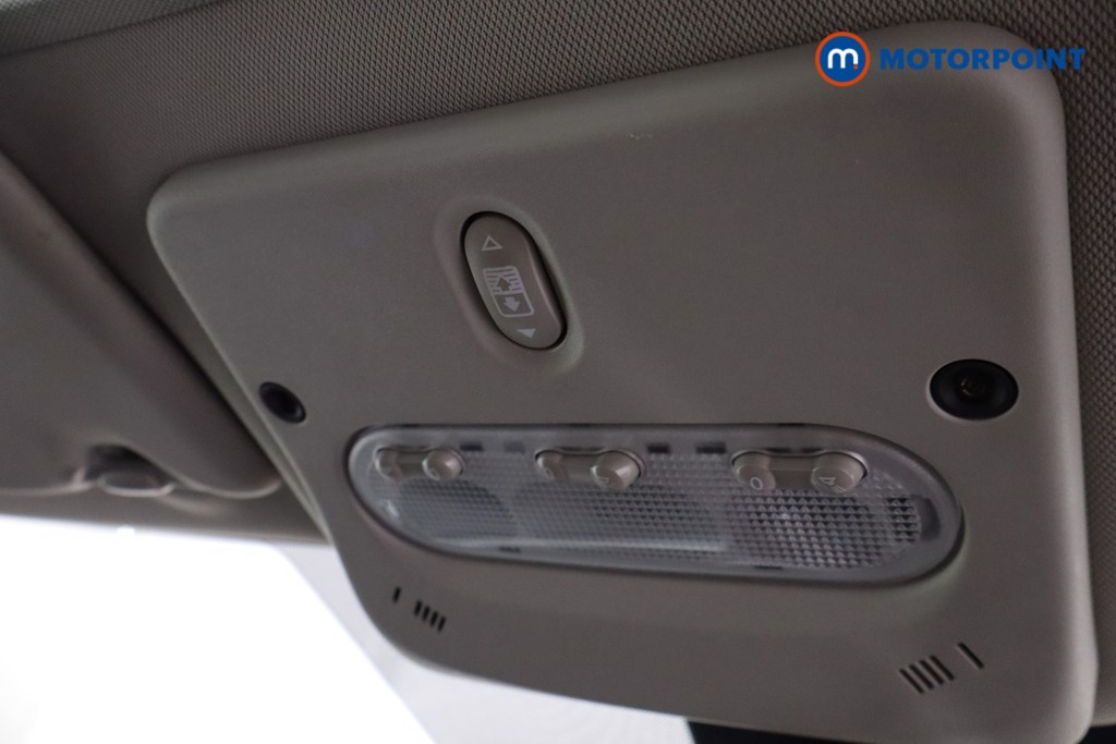 Nissan Qashqai N-Connecta Manual Petrol SUV - Stock Number (1559585) - 17th supplementary image