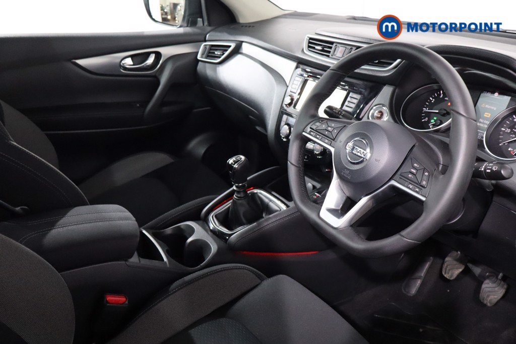 Nissan Qashqai N-Connecta Manual Petrol SUV - Stock Number (1559585) - 24th supplementary image