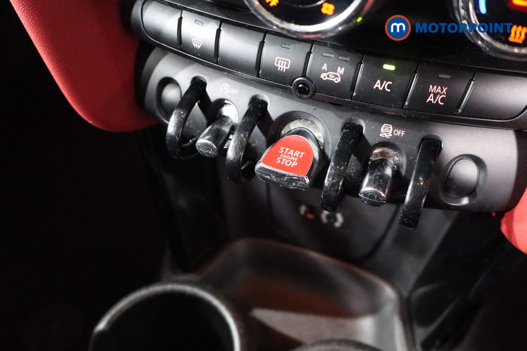 Mini Hatchback Cooper Manual Petrol Hatchback - Stock Number (1561264) - 15th supplementary image