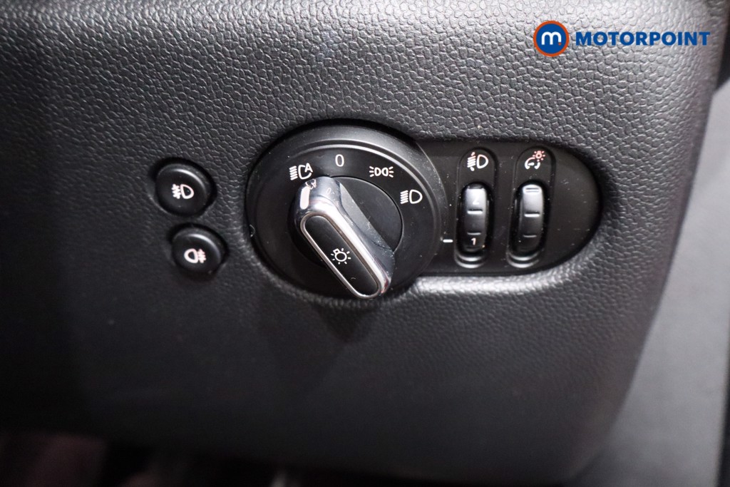 Mini Hatchback Cooper Manual Petrol Hatchback - Stock Number (1561264) - 18th supplementary image