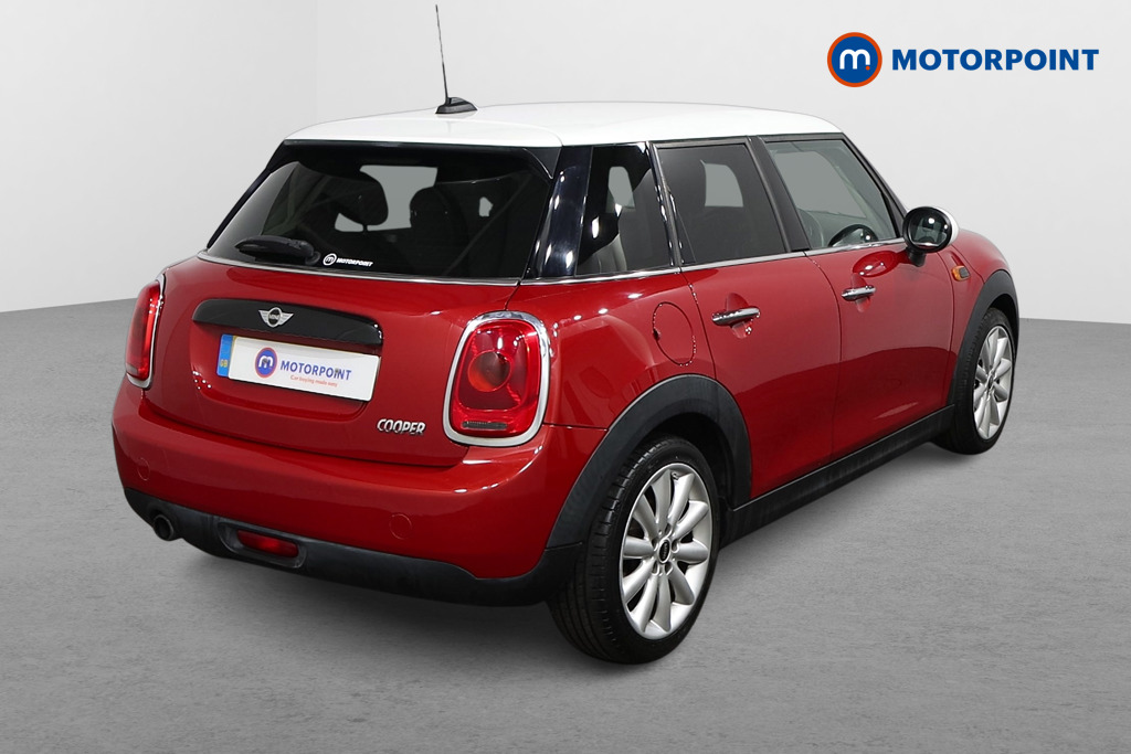 Mini Hatchback Cooper Manual Petrol Hatchback - Stock Number (1561264) - Drivers side rear corner