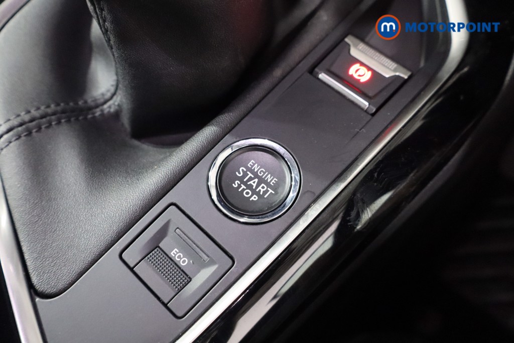 Peugeot 3008 Allure Manual Petrol SUV - Stock Number (1564681) - 17th supplementary image