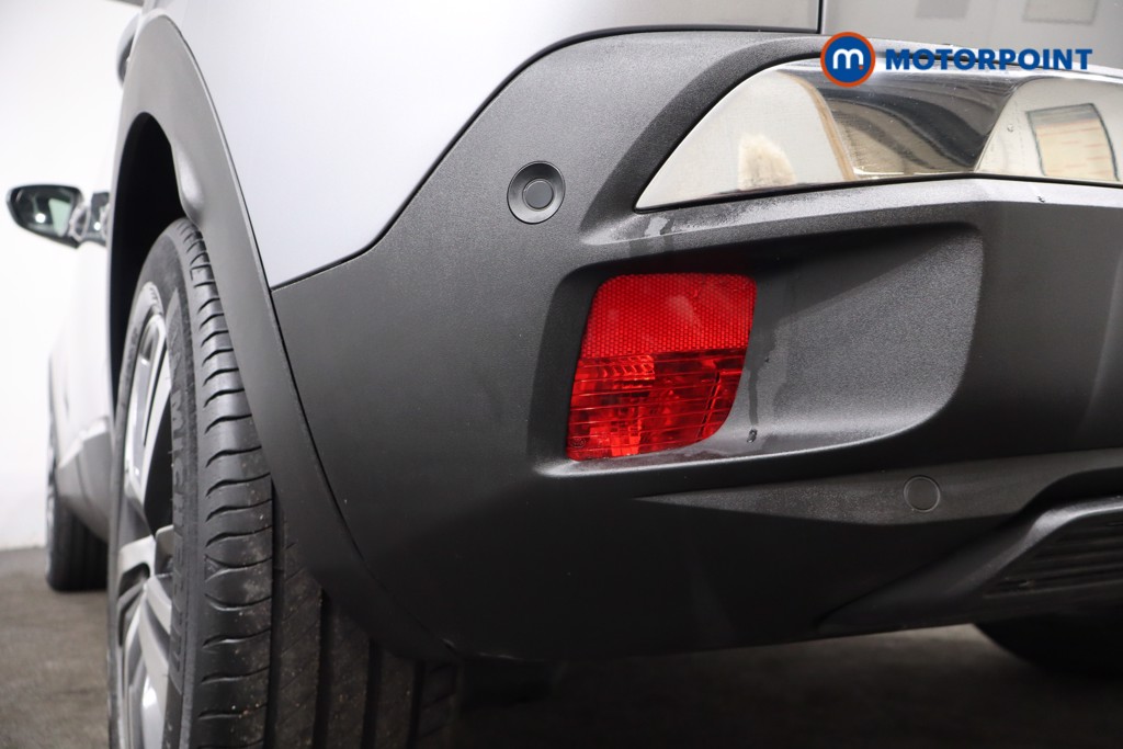 Peugeot 3008 Allure Manual Petrol SUV - Stock Number (1564681) - 29th supplementary image