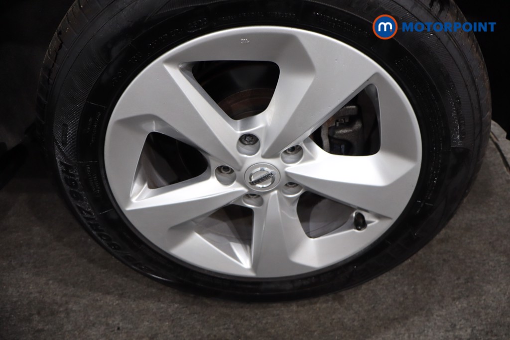 Nissan Qashqai Acenta Premium Automatic Petrol SUV - Stock Number (1564860) - 12th supplementary image