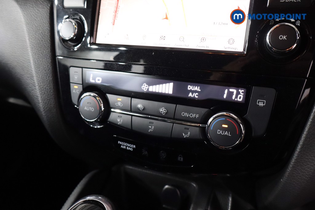 Nissan Qashqai Acenta Premium Automatic Petrol SUV - Stock Number (1564860) - 14th supplementary image