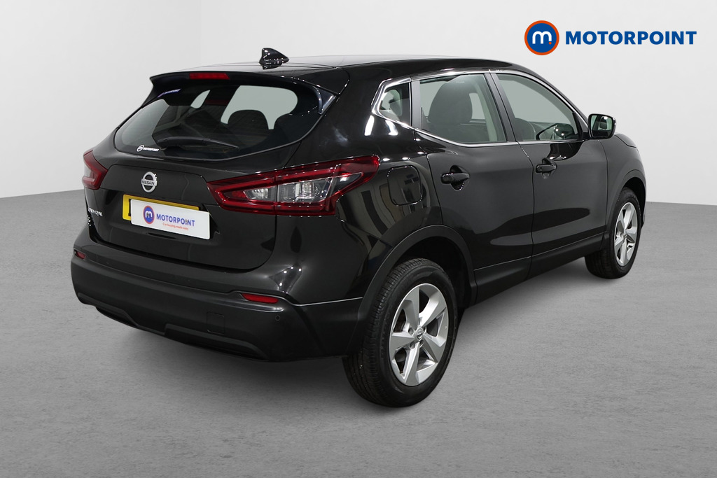 Nissan Qashqai Acenta Premium Automatic Petrol SUV - Stock Number (1564860) - Drivers side rear corner