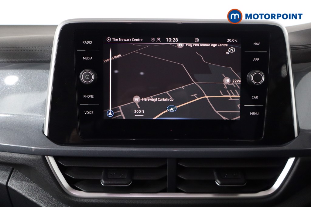 Volkswagen T-Roc Style Automatic Petrol SUV - Stock Number (1564914) - 2nd supplementary image