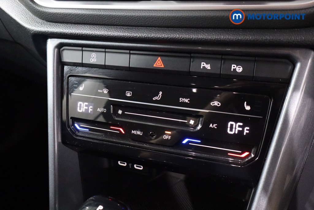 Volkswagen T-Roc Style Automatic Petrol SUV - Stock Number (1564914) - 14th supplementary image