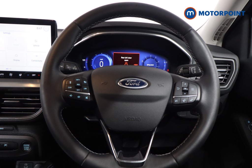 Ford Focus Titanium Vignale Manual Petrol-Electric Hybrid Hatchback - Stock Number (1565840) - 6th supplementary image