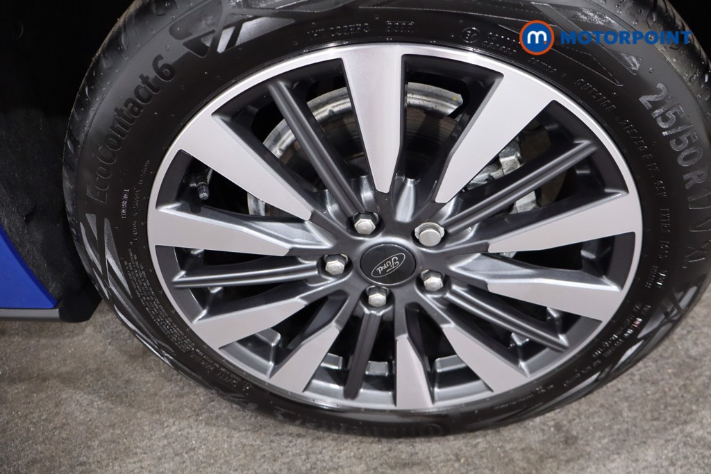 Ford Focus Titanium Vignale Manual Petrol-Electric Hybrid Hatchback - Stock Number (1565840) - 12th supplementary image