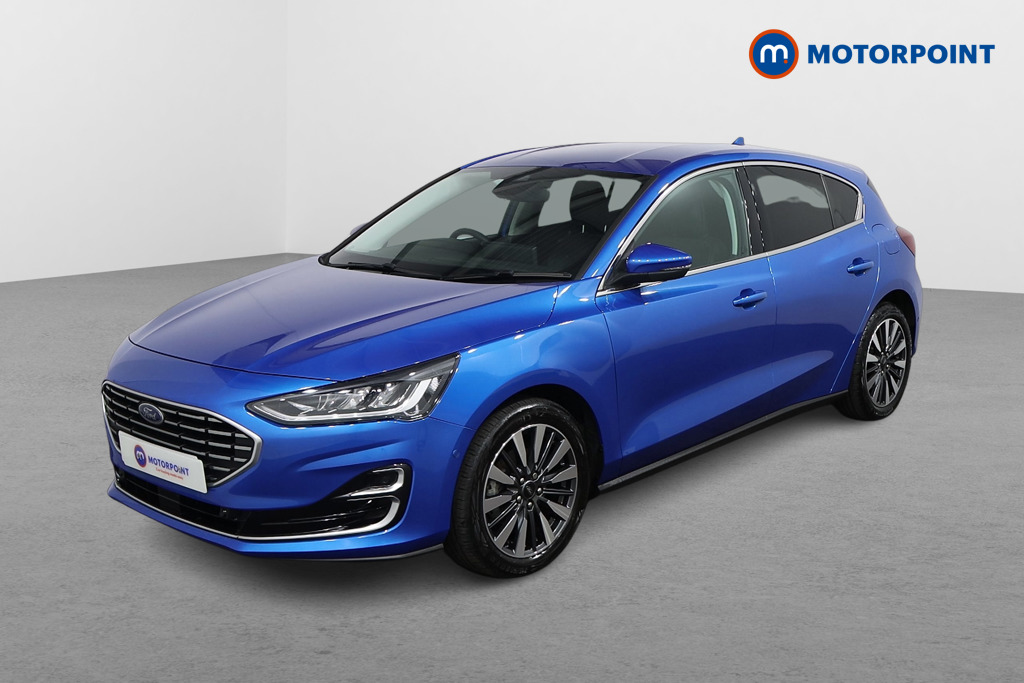 Ford Focus Titanium Vignale Manual Petrol-Electric Hybrid Hatchback - Stock Number (1565840) - Passenger side front corner