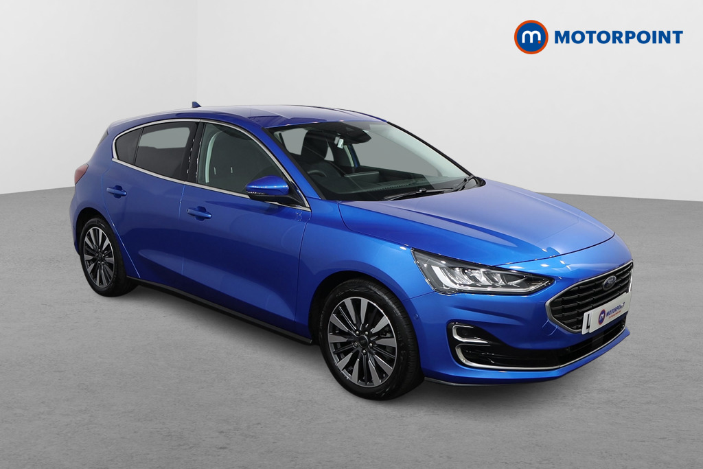 Ford Focus Titanium Vignale Manual Petrol-Electric Hybrid Hatchback - Stock Number (1565840) - Drivers side front corner