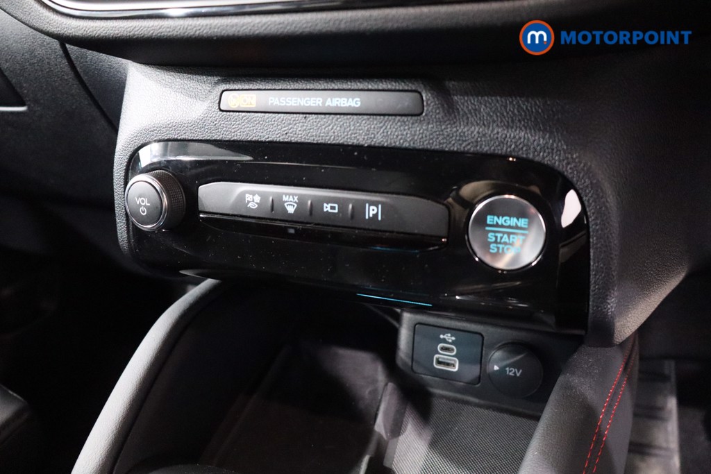 Ford Kuga St-Line Automatic Petrol Plug-In Hybrid SUV - Stock Number (1565943) - 14th supplementary image